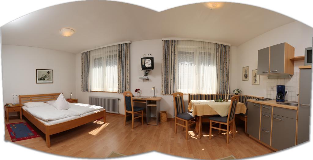 Hofer Affittacamere Villach Camera foto
